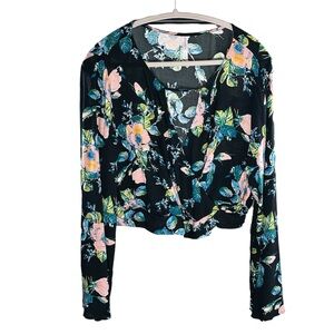 Floral Long Sleeve Top | Xhileration Medium | Lightweight Cropped